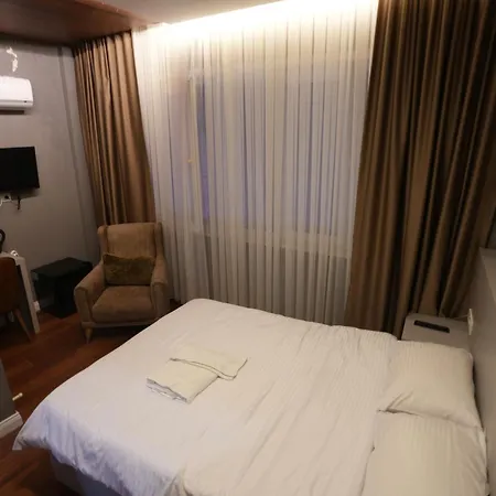 Goekotta Aparthotel *
